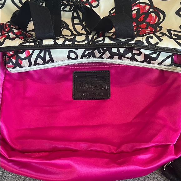 COACH Poppy Daisy Floral Graffiti Kyra Tote Bag 14.5”x10”x4” Preloved - Picture 12 of 17